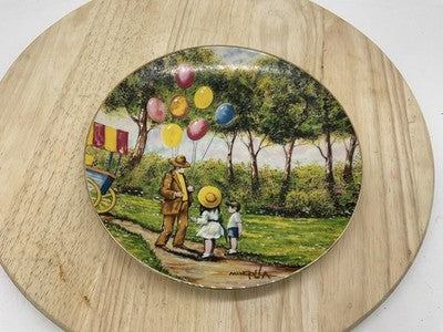 Vintage 1979 Calhoun's Balloon Man Dominic Mingolla Porcelain Collector Plate