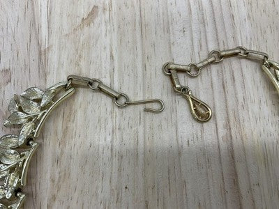 Necklace Gold Tone Leaf Collar Statement Nature Vintage Chain 17" Womens Jewelry