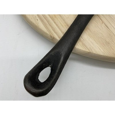 Cast Iron Skillet Frying Pan 2 Pour Spouts Rustic Kitchen Cookware Camping VTG