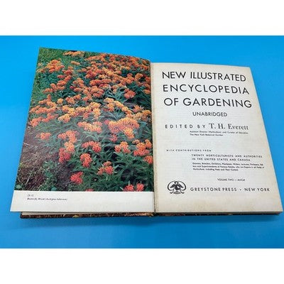 New Illustrated Encyclopedia of Gardening Vol 2 by T.H. Everett Vintage Hardcove