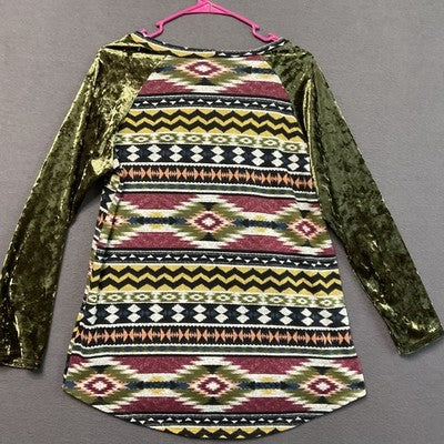 Lilypad Shirt Womens Medium Aztec Boho Pattern Green Velvet Sleeve Pocket Long