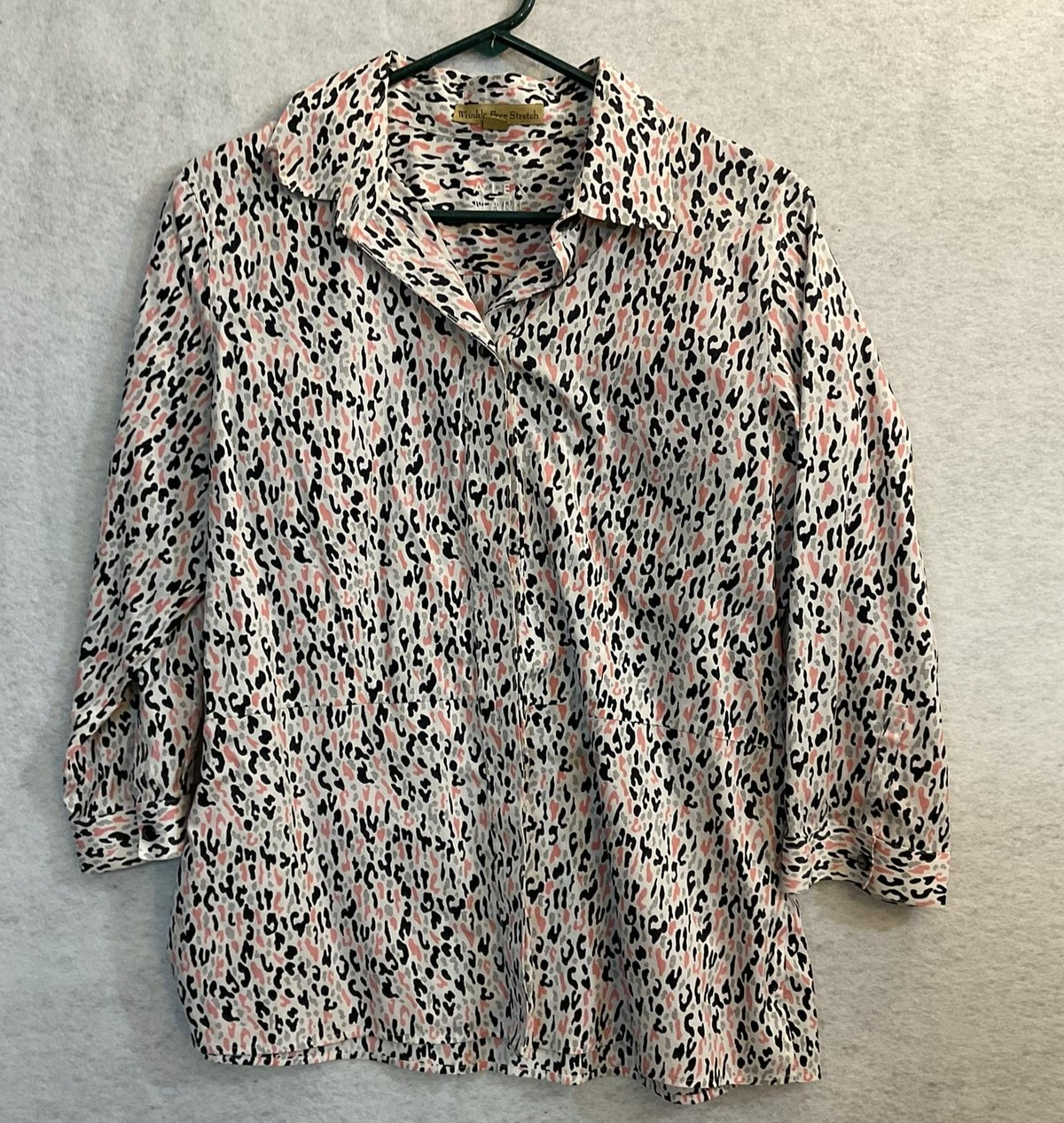 Alex Marie Button Up Shirt Womens 12 White Collared 3/4 Sleeve Animal Print