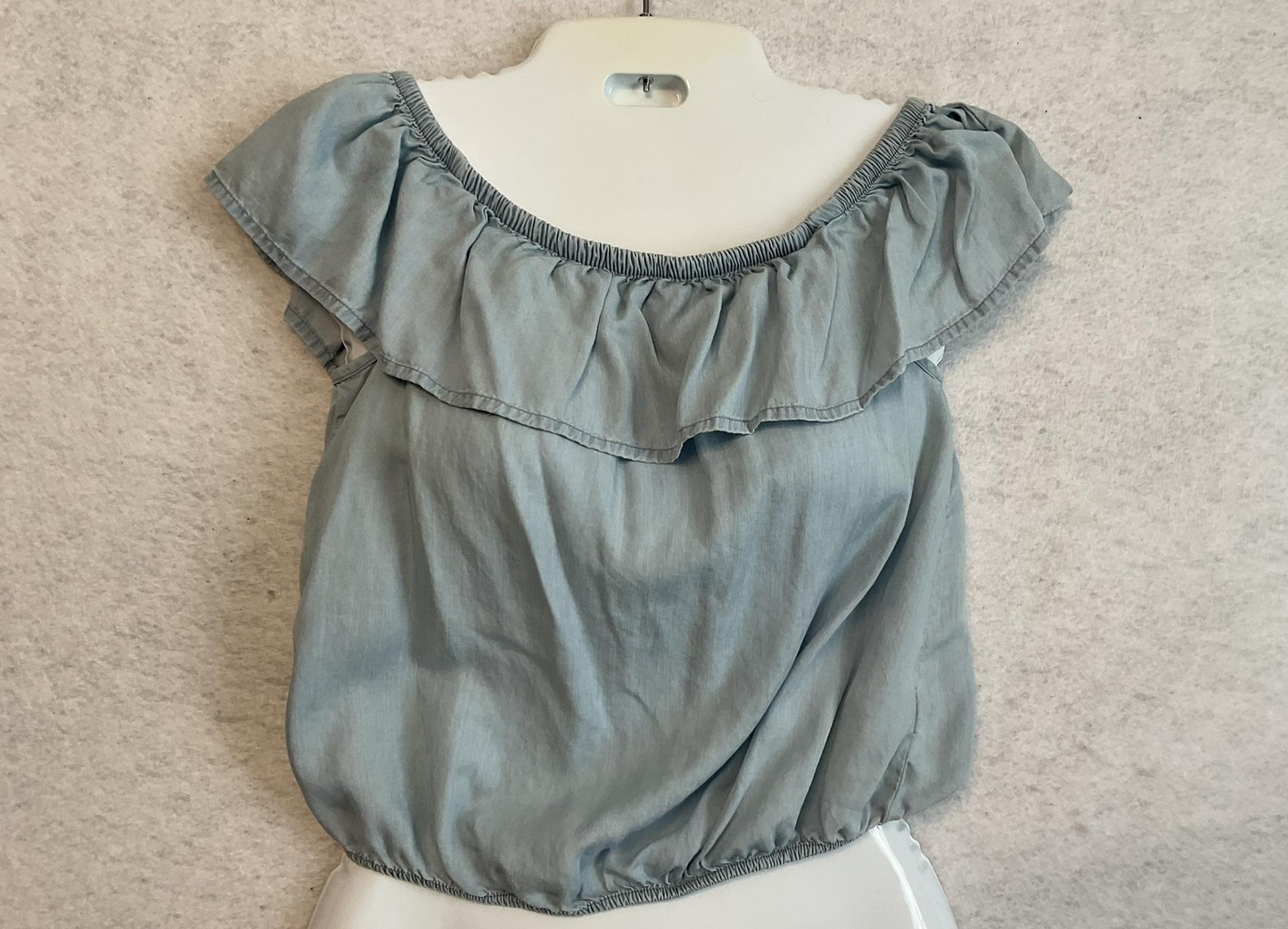 Arizona Jean Co Blouse Juniors XS Blue Off Shoulder Ruffle Crop Top Lightweight