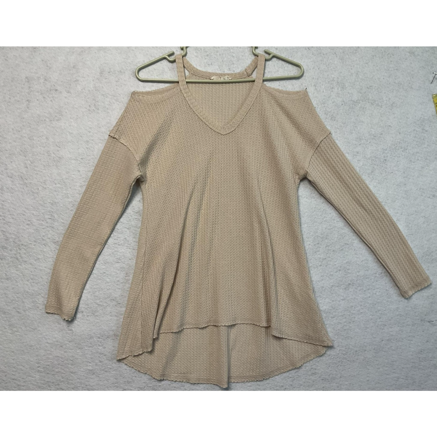 Bear Dance Sweater Womens Small Beige Cold Shoulder Waffle Knit Pullover Top