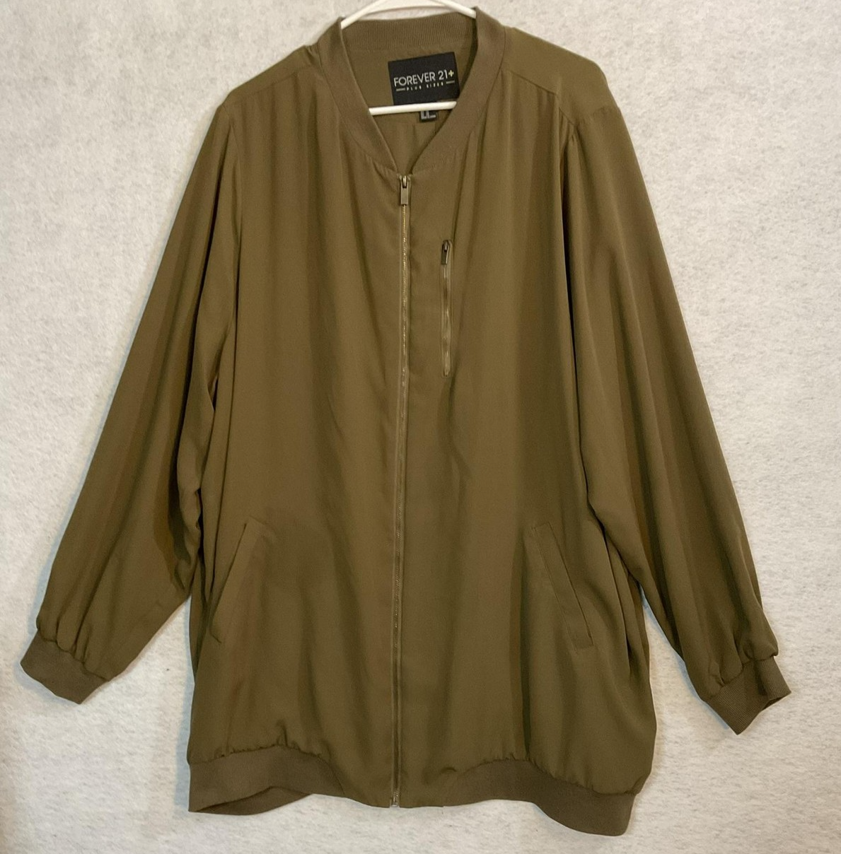 Forever 21 Jacket Womens 3X Green Bomber Lightweight Zip Front Pocket Plus Size