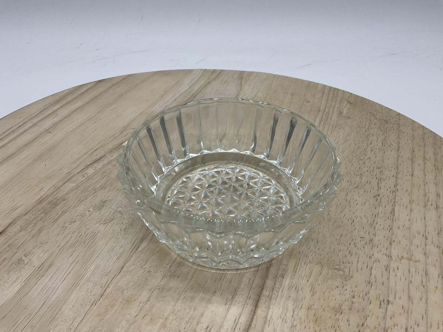 Clear Glass Dessert Bowl Small Geometric Starburst Pattern Unmarked Dish Kitchen