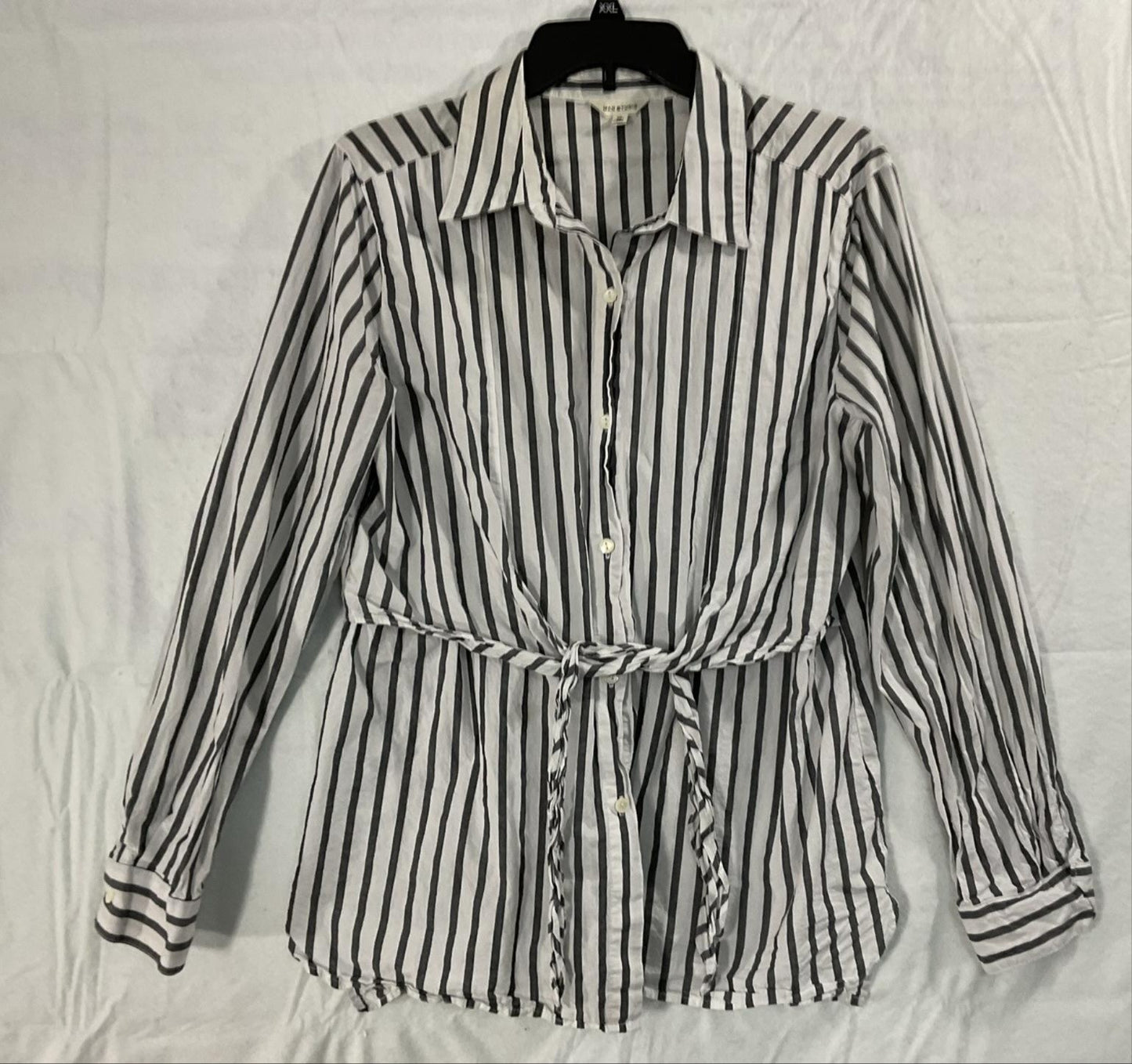 Max Studio Shirt Womens XL White Black Stripe Button Front Long Sleeve Tie Waist