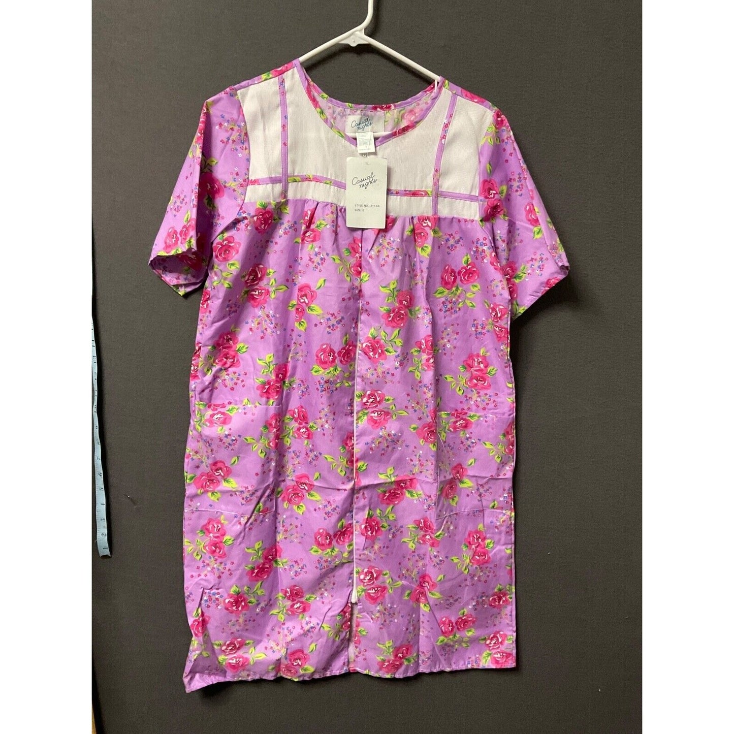 NWT Women's Casual Nights Purple Nightgown, S, Floral, Full Zip Closure
