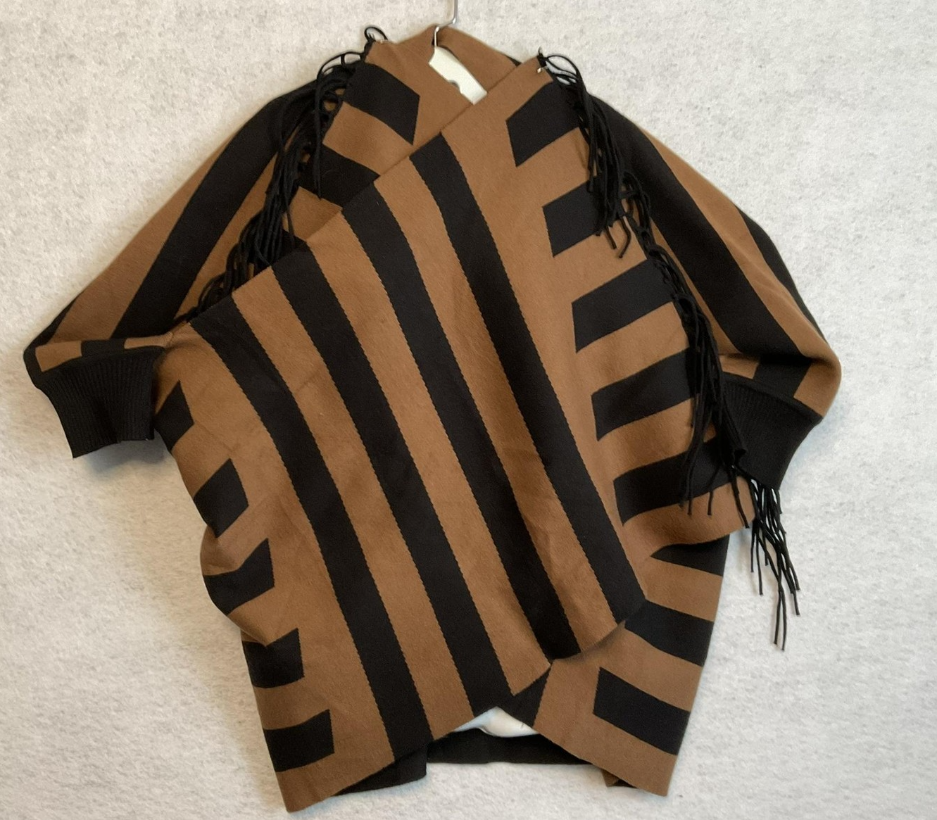 Pretty Persuasions Cape Womens One Size Brown Black Striped Fringe Knit Kimono