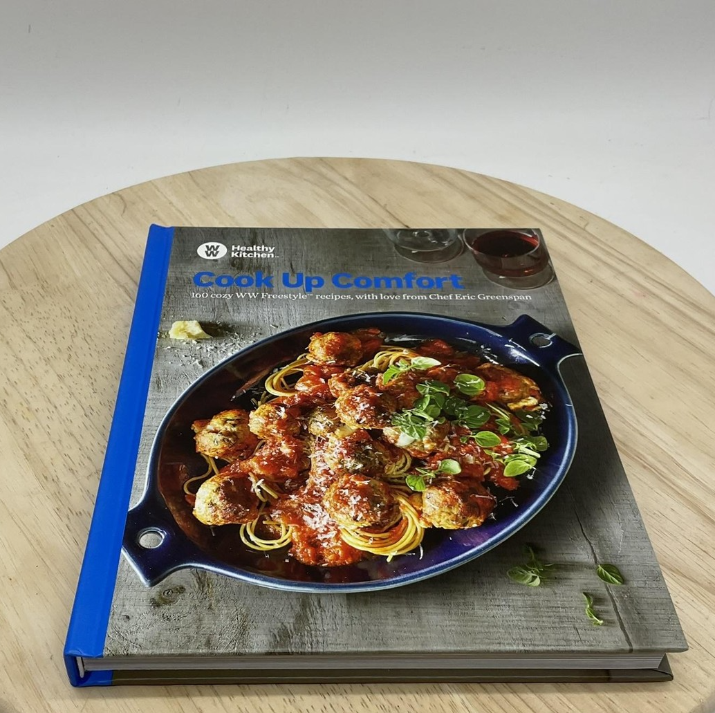 Cook Up Comfort WW Freestyle Weight Watchers Healthy Kitchen Cookbook Hardcover
