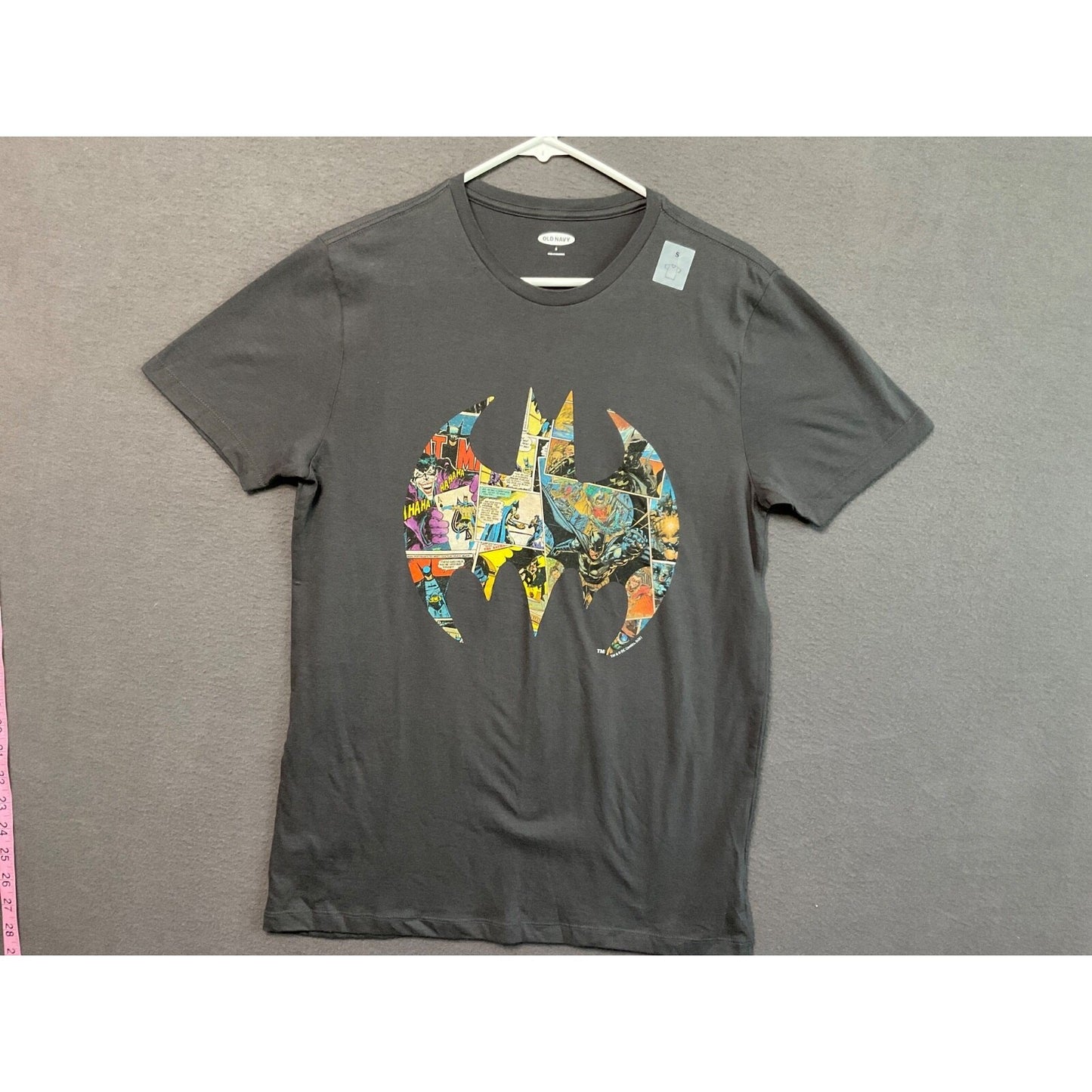 Old Navy Batman Graphic T-Shirt Size S, Comic Book Style, 100% Cotton NWT