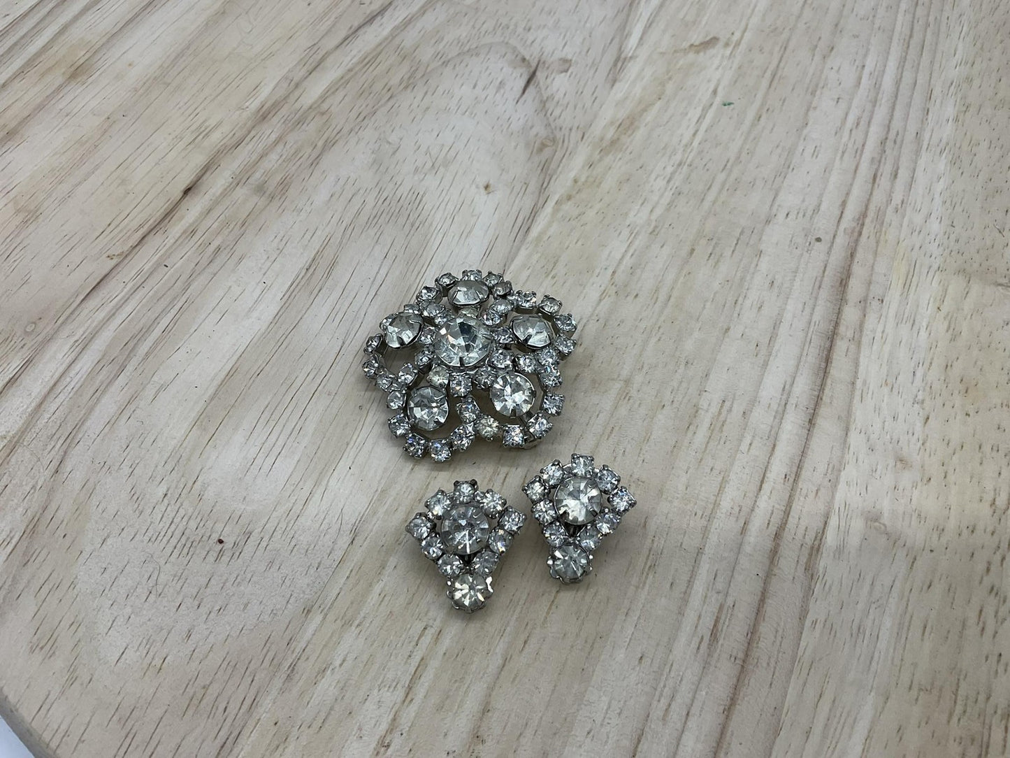 Vintage Rhinestone Brooch Clip On Earrings Set Silver Tone Cluster Bridal Womens