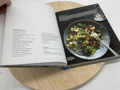 Cook Up Comfort WW Freestyle Weight Watchers Healthy Kitchen Cookbook Hardcover