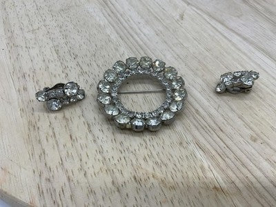 Vintage Rhinestone Brooch Clip On Earrings Set Silver Tone Round Circle Bridal
