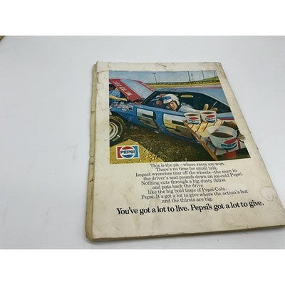 Vintage Charlotte Motor Speedway World 600 Program Magazine NASCAR 1972 70s