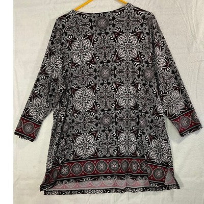 JM Collection Tunic Top Women 2X Black Burgundy Medallion Rhinestone Blouse
