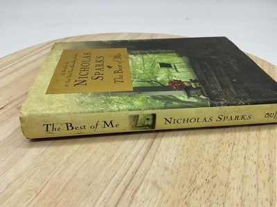 Nicholas Sparks Hardcover The Best of Me 1st Edition 2011 Dust Jacket Romance