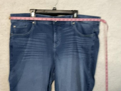 Torrid Jeans Womens 26R Blue Medium Wash Bombshell Straight Stretch Denim 2021