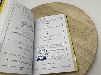 Arcturus The Giant Book Of Kids' Jokes Paperback Humor ISBN 978-1-78404-278-3