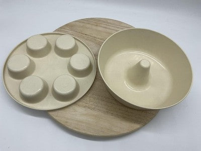 Microware Bundt Ring Cake Mold Pan 10 In Beige 2 Piece USA Microwave Bakeware