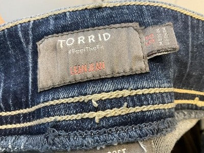 Torrid Jeans Womens 5S Blue Medium Wash Lean Jean Super Soft Jegging Stretch