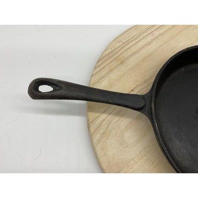 Cast Iron Skillet Frying Pan 2 Pour Spouts Rustic Kitchen Cookware Camping VTG