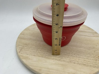 Pampered Chef Red Silicone Microwave Popcorn Popper Collapsible Vented Lid
