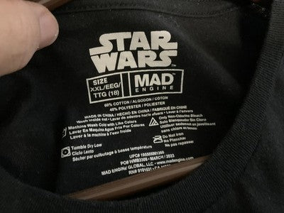Star Wars Shirt Mens 2XL Black Darth Vader Graphic Tee Mad Engine Short Sleeve