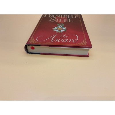 Danielle Steel's The Award - New 2017 Hardcover, Romance & Historical Fiction