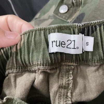Rue21 Pants Juniors S Green Camouflage Cargo Twill Elastic Waist Raw Hem Army