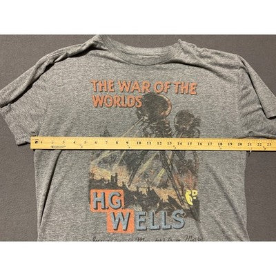 The War of the Worlds Unisex T-Shirt XL (Fits like a large)