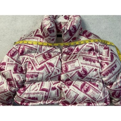 Money Print Open Puffer Jacket Women SM White Pink Cropped Bubble Coat Allover