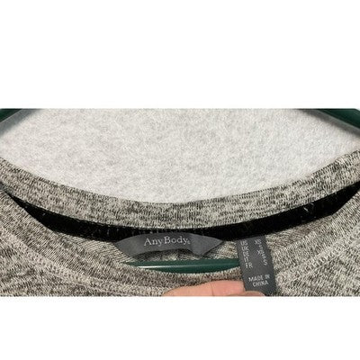 AnyBody Shirt Womens XS Gray Heather Long Sleeve Smile Graphic Swing Tunic