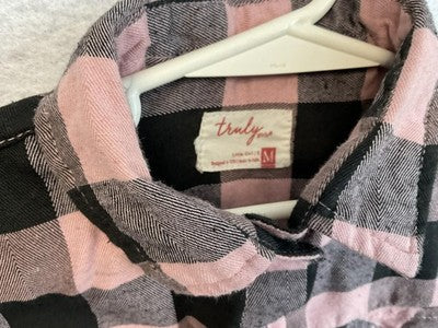 Truly Me Shirt Girls M Pink Buffalo Plaid Button Front Long Sleeve Flannel