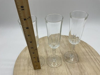 Unmarked Clear Geometric Champagne Glasses Set Of 3 Flutes Bar Decor Modern
