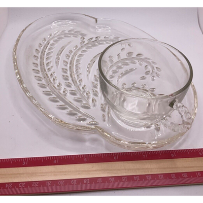 Vintage Federal Glass Snack Plate & Cup Set - Cottage Homestead, Wheat Pattern