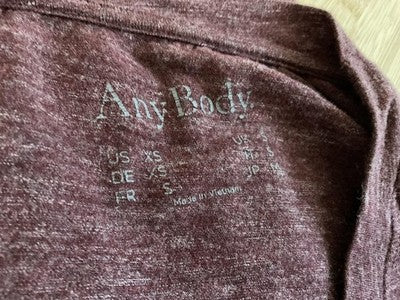 AnyBody Shirt Womens XS Burgundy Heathered Long Sleeve Crewneck A-Line Casual