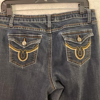 Cato Jeans Womens 12 Blue Dark Wash Mid Rise Cuffed Capri Embroidered Stretch