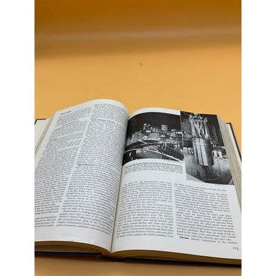 1961 World Book Encyclopedia Vol 14 "P", Vintage Hardcover, Field Enterprises