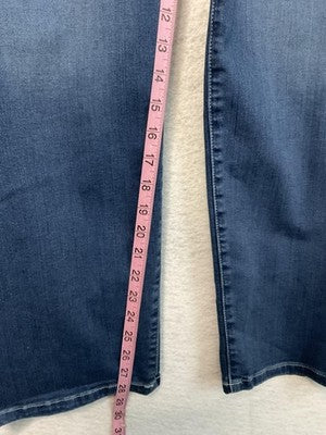Torrid Jeans Womens 26R Blue Medium Wash Bombshell Straight Stretch Denim 2021