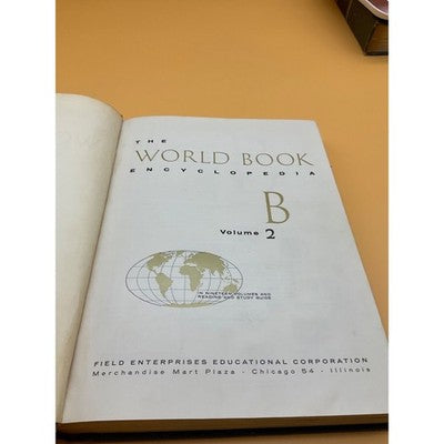 1961 World Book Encyclopedia Vol 2”B”, Vintage Hardcover, Field Enterprises