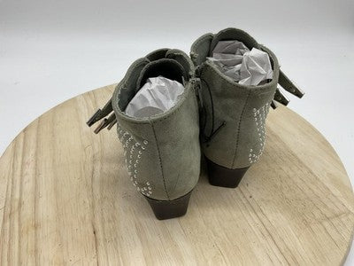Qupid Ankle Boots Womens Size 5.5 Green Faux Suede Studded Buckle Heel