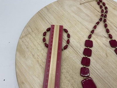 Red Beaded Necklace Bracelet Set Womens Gold Tone Plastic Square Beads Jewelry