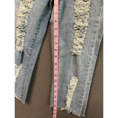 VIP Jeans Womens 3/4 Light Wash Distressed Ripped Cropped Denim Casual Pants