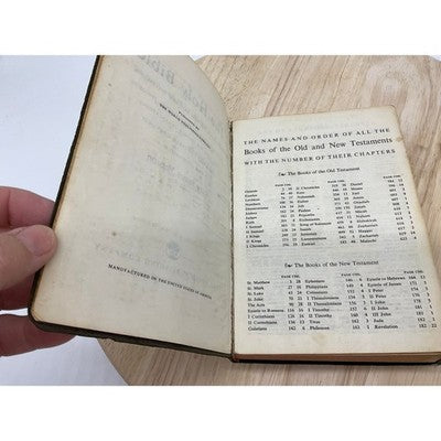 Holy Bible KJV Red Letter The World Publishing Presentation Inscription 1975