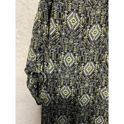 No Boundaries Shirt Womens Small Black Geo Print Lace Back High Low Hem Boho