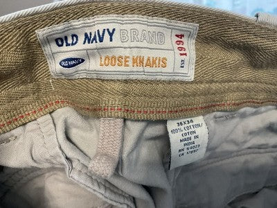 Old Navy Pants Mens 36x32 Beige Loose Khakis Relaxed Fit Straight Leg Casual