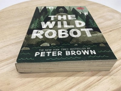 The Wild Robot Peter Brown Paperback Book 2016 Children's Fiction Robots