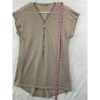 Joan Vass Studio Knit Top Womens Medium Taupe Half Zip Short Sleeve High Low Hem