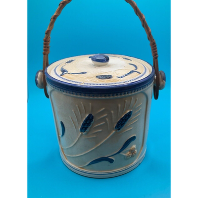🍪 Vintage Ceramic Colonial Theme Cookie Jar - 5"x5", Christmas Cookies